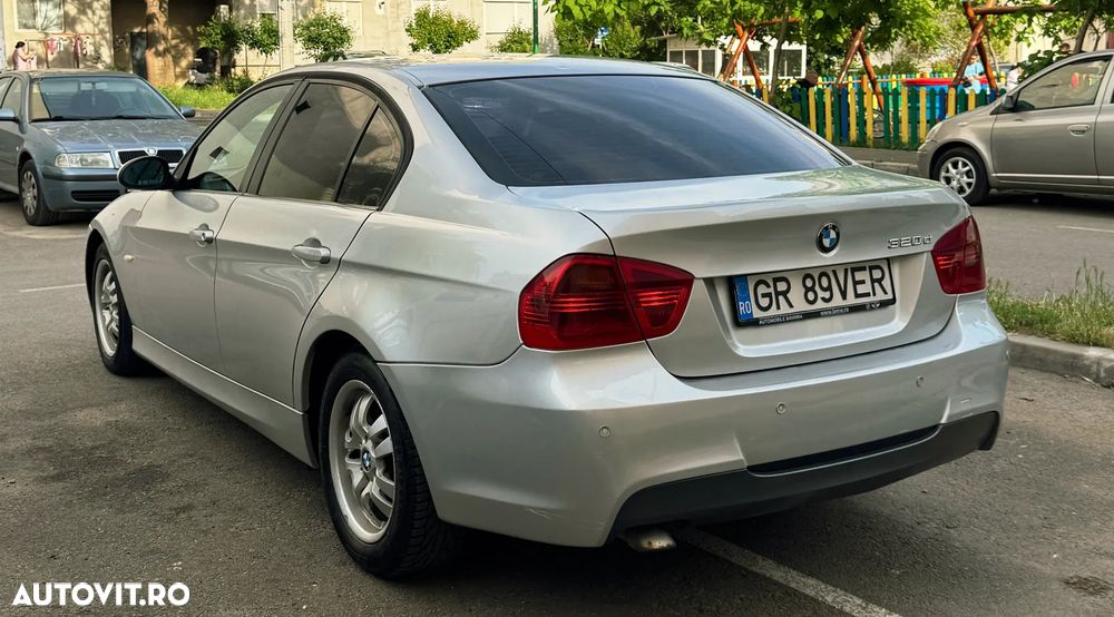 BMW Seria 3 320d - 3