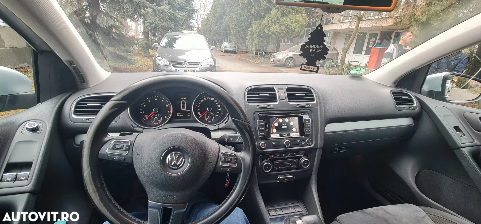 Volkswagen Golf 1.4 TSI Highline DSG - 5
