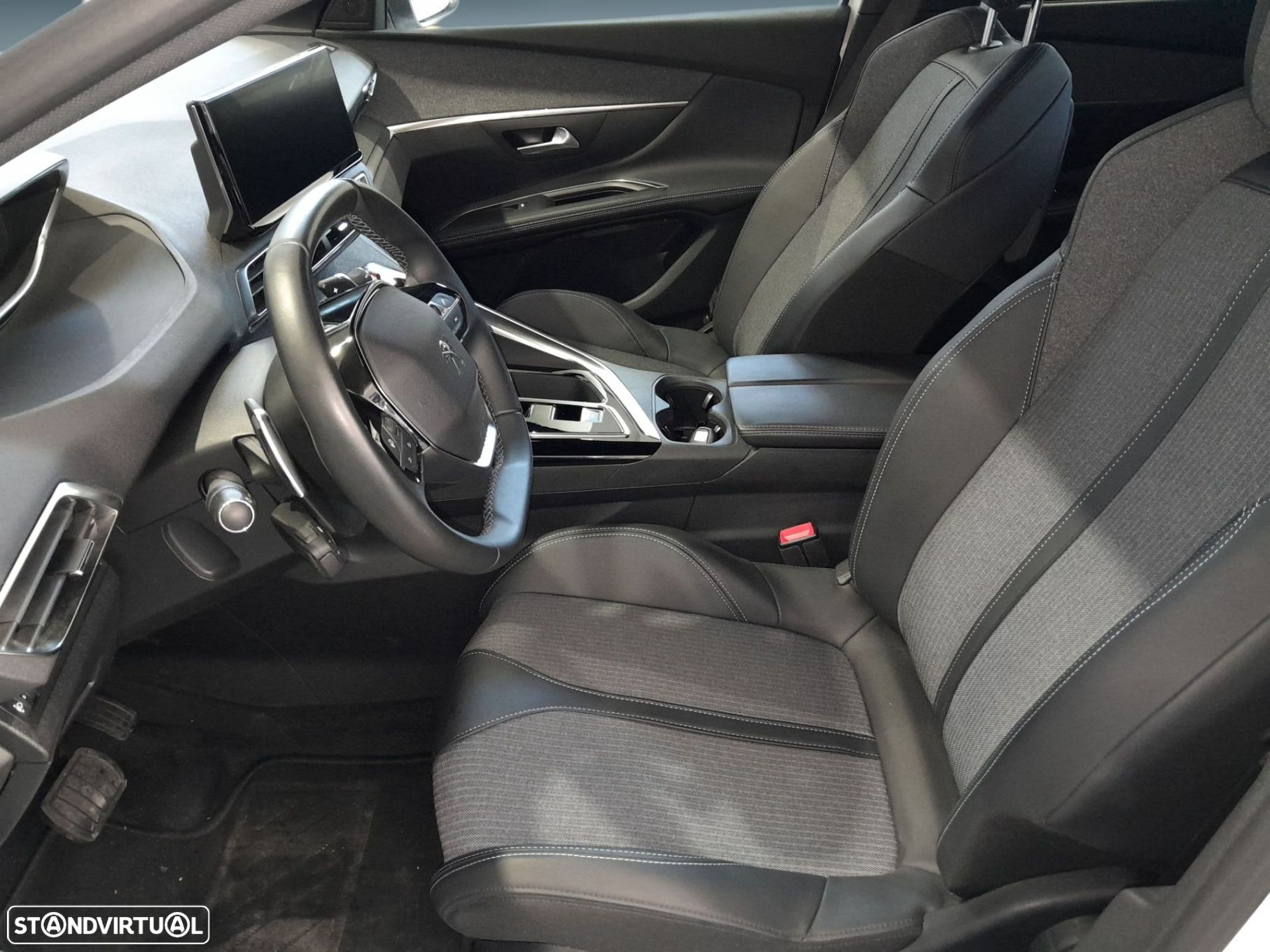 Peugeot 5008 1.2 PureTech Allure Pack EAT8 - 13