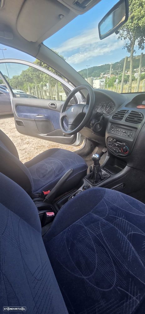 Peugeot 206 - 9