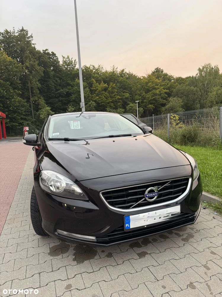 Volvo V40 2016 photo 2