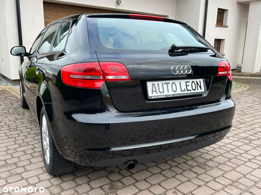 Audi A3 Sportback 1.6 Ambiente - 7