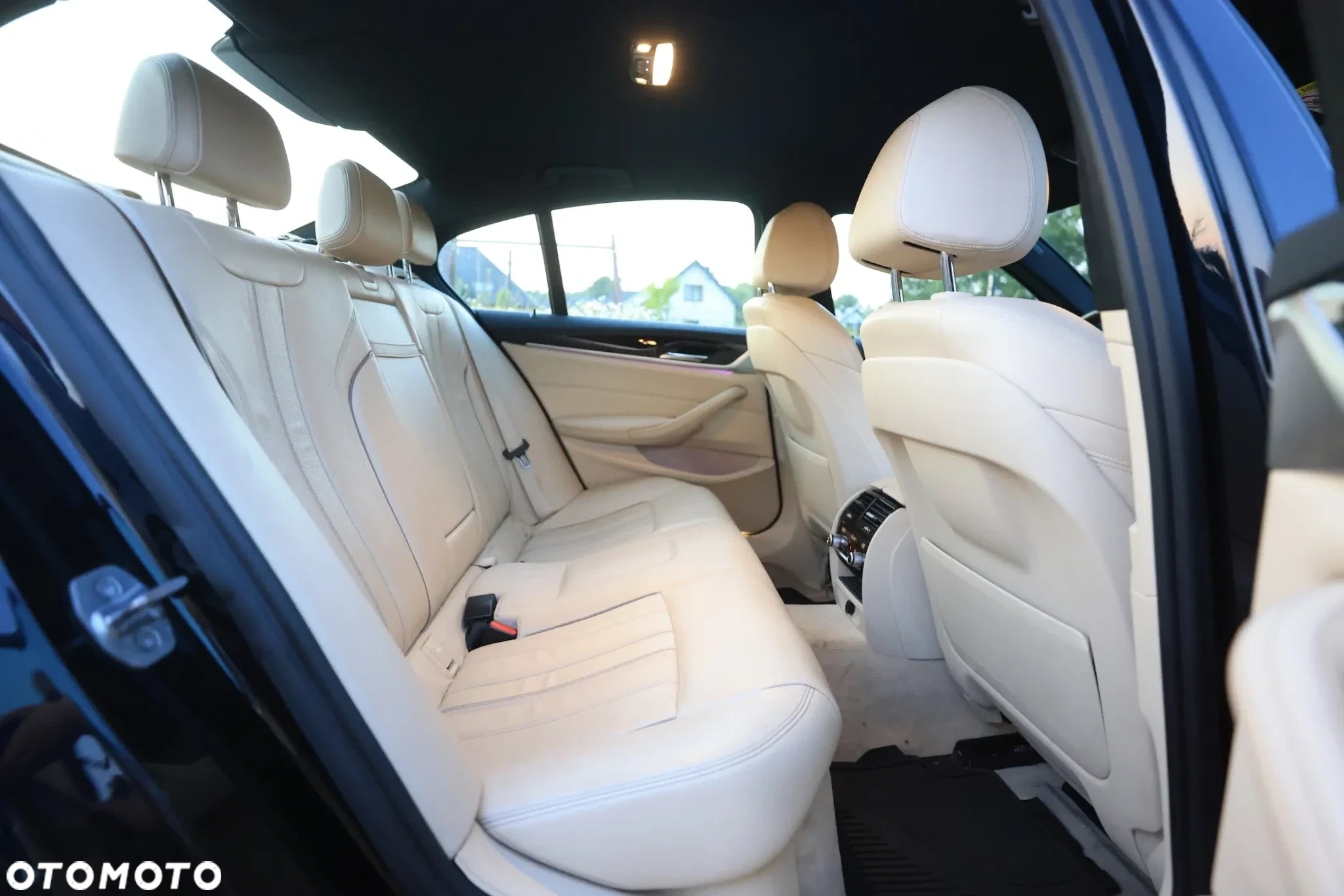 BMW Seria 5 530i xDrive GPF M Sport sport - 20