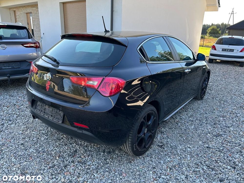 Alfa Romeo Giulietta 1.4 TB 16V Multiair Collezione - 11