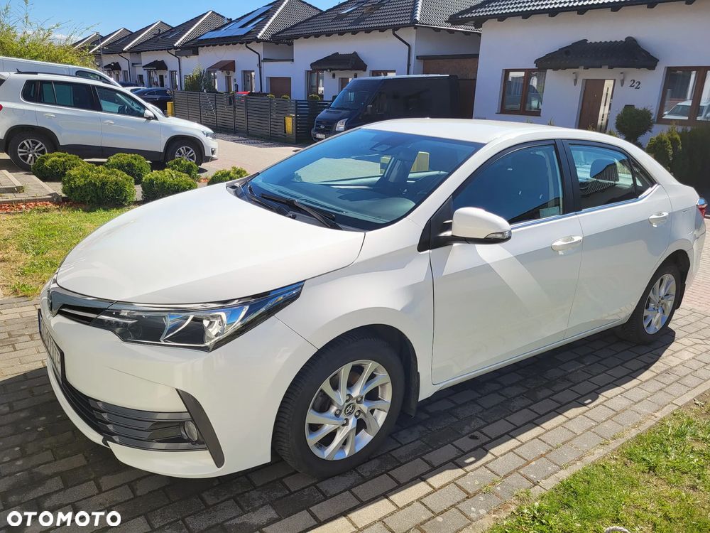Toyota Corolla 1.6 Classic Plus - 6