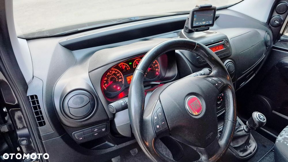 Fiat Qubo - 13