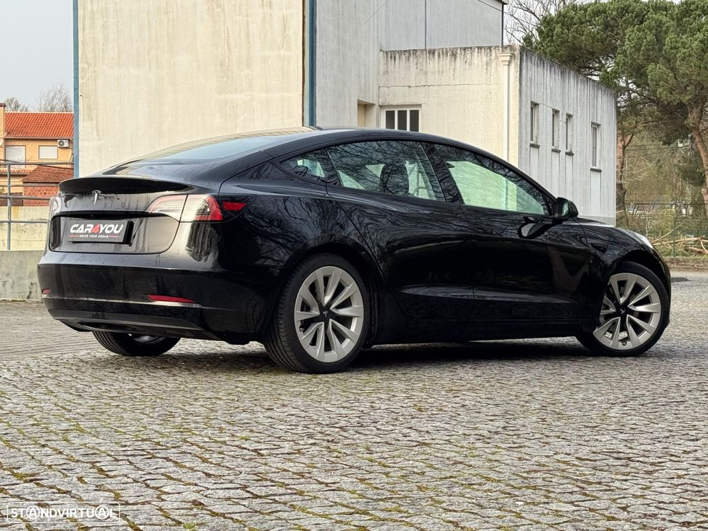 Tesla Model 3 Standard Range Plus RWD - 5