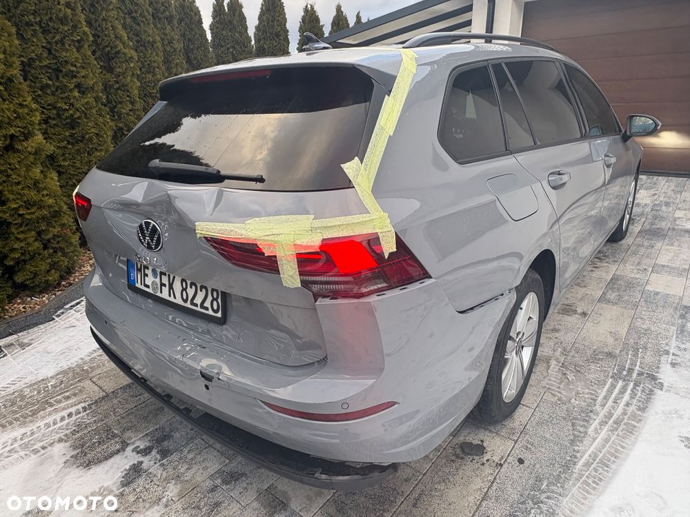 Volkswagen Golf Variant 2.0 TDI SCR Life - 3