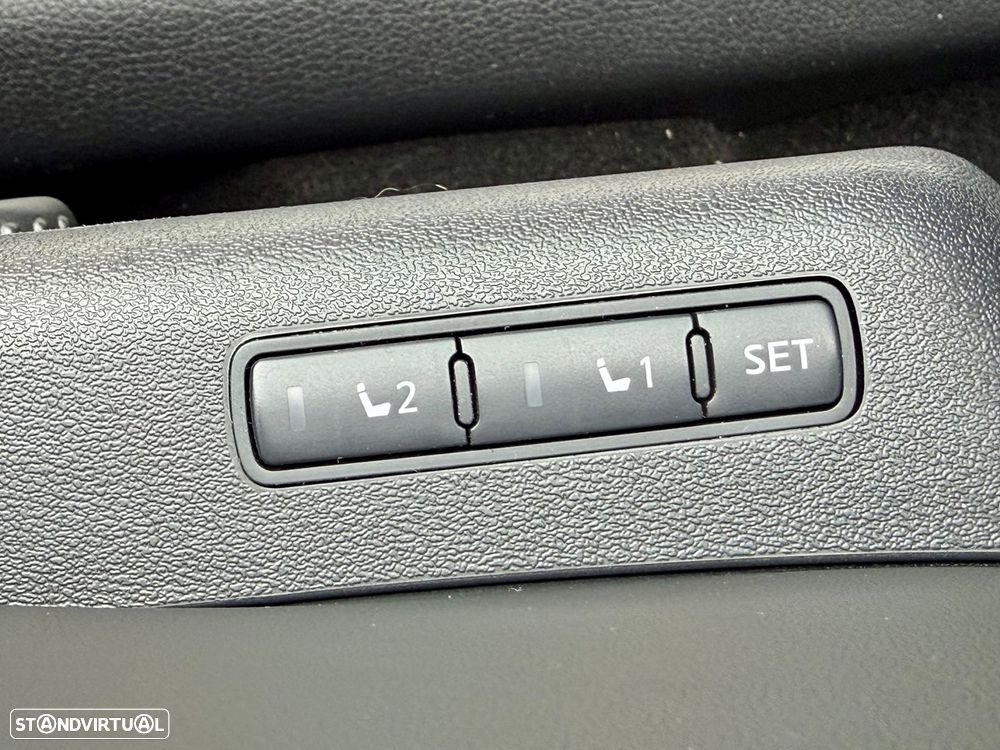 Nissan Qashqai 1.2 DIG-T Tekna Premium S Alcantara - 39