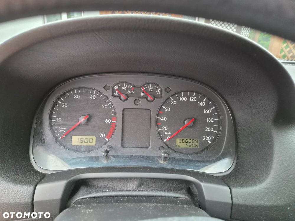Volkswagen Golf - 7