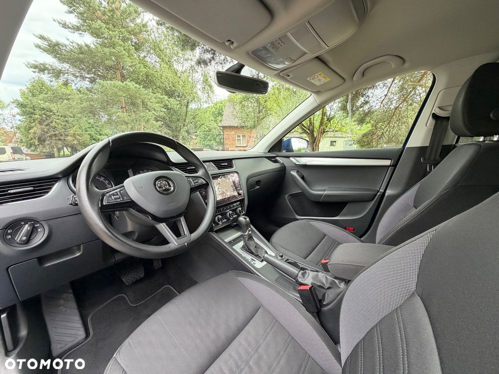 Skoda Octavia 1.6 TDI DSG Style - 17
