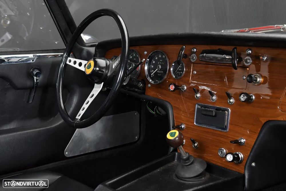 Lotus Elan - 15