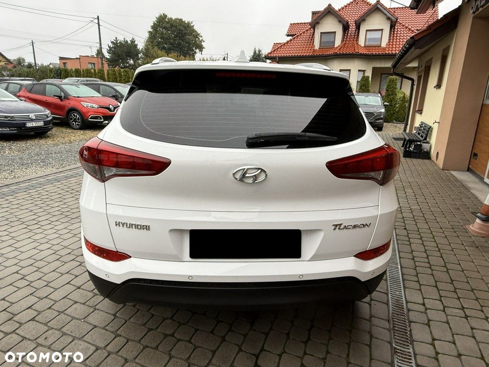 Hyundai Tucson 1.6 GDI BlueDrive Style 2WD - 8