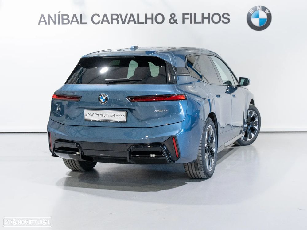 BMW iX xDrive 45 Pack Desportivo - 4