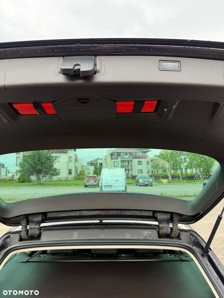 Volkswagen Passat 2.0 TDI Highline - 14