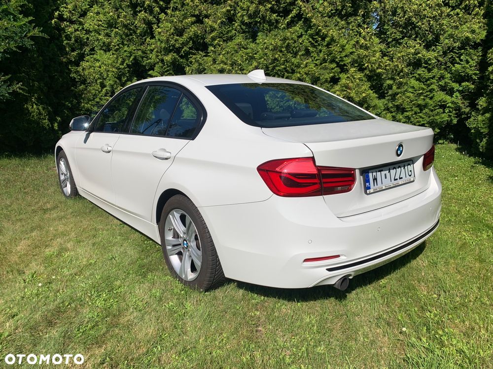 BMW Seria 3 318i - 6