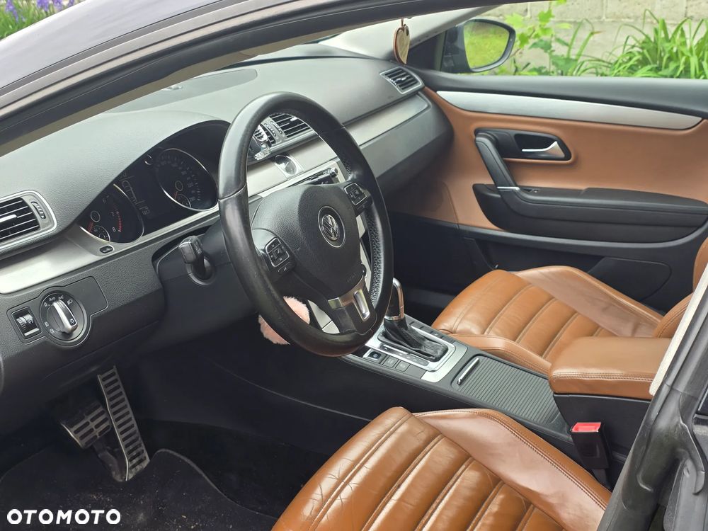 Volkswagen Passat CC 1.8 TSI DSG - 16