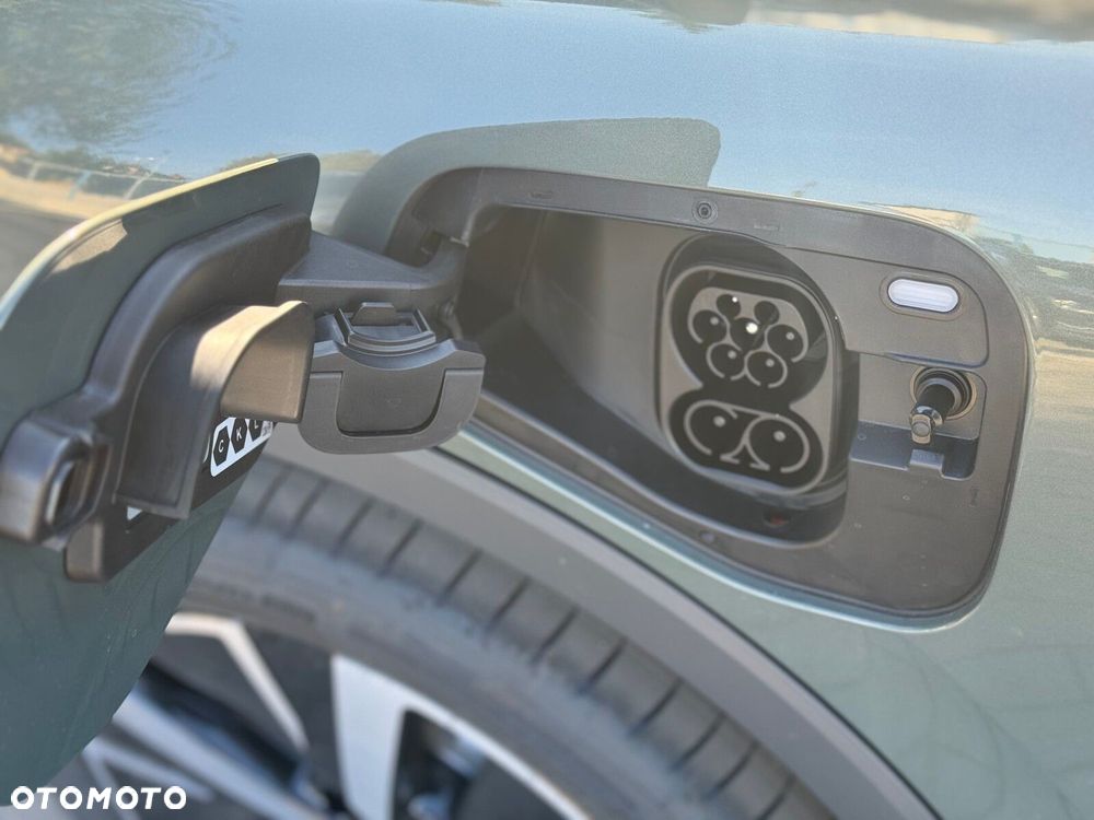 Volkswagen Tiguan - 20