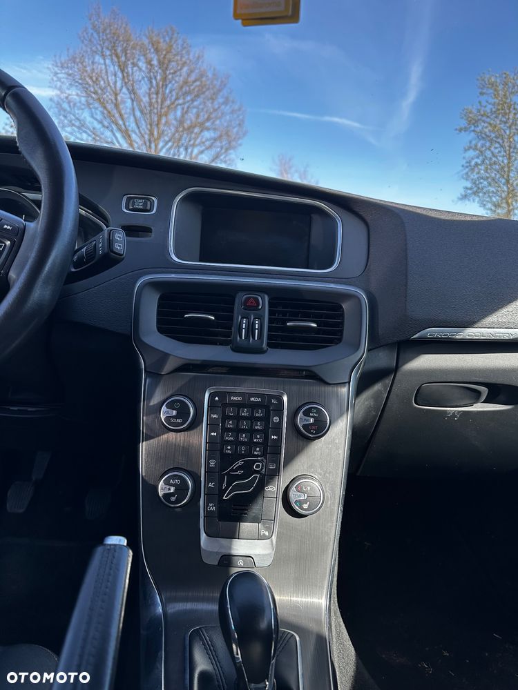 Volvo V40 Cross Country D3 Summum - 14