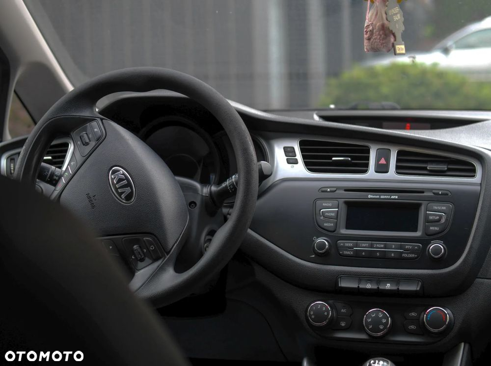 Kia Ceed Cee'd 1.6 CRDi M - 8