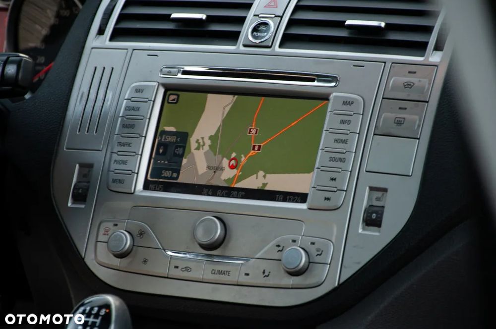 Ford Kuga 2.0 TDCi 4x4 Titanium - 33