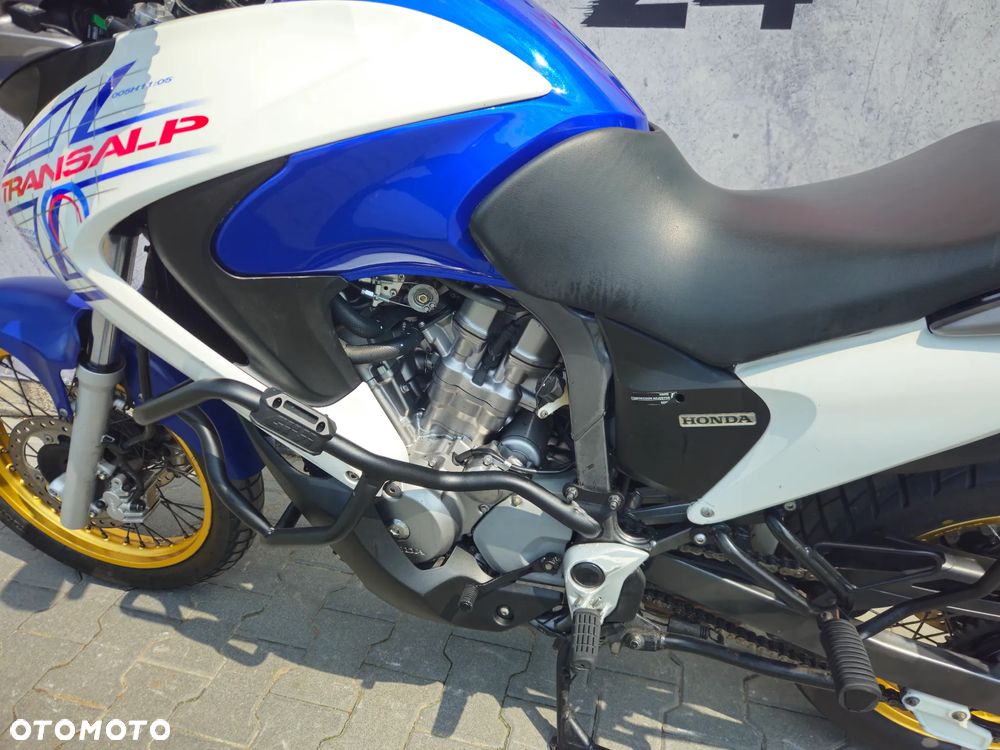 Honda Transalp - 17