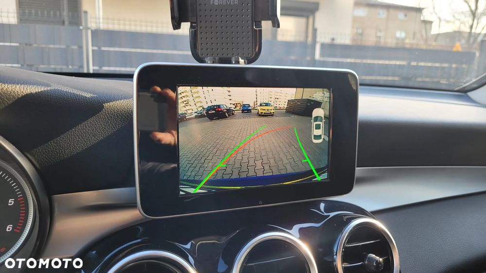 Mercedes-Benz GLC - 27