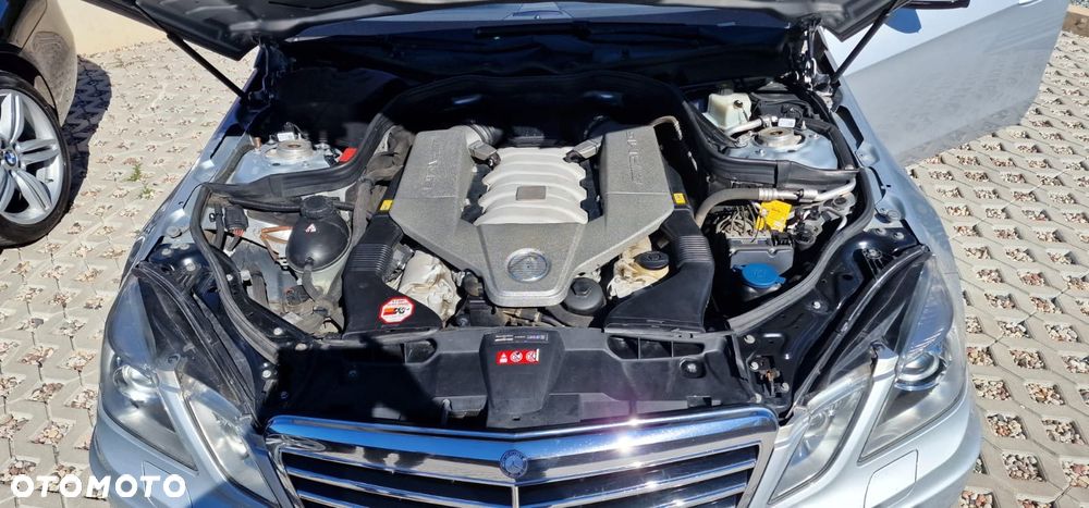 Mercedes-Benz Klasa E 63 AMG - 9