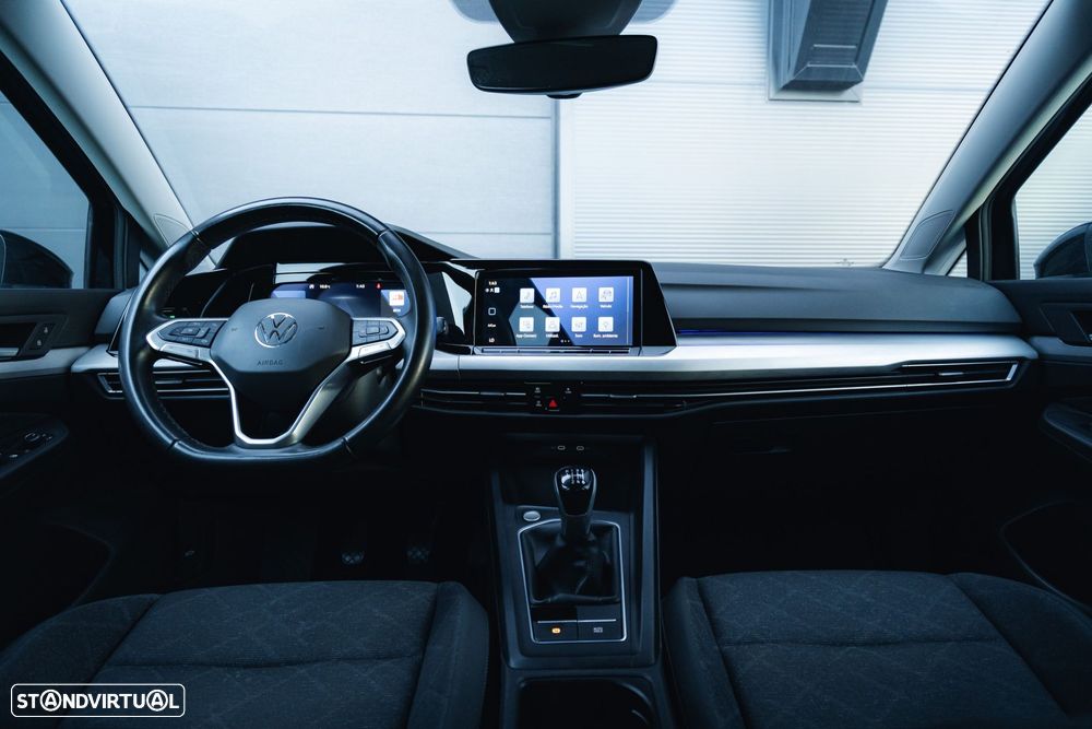 VW Golf 1.0 TSI Sportline - 32