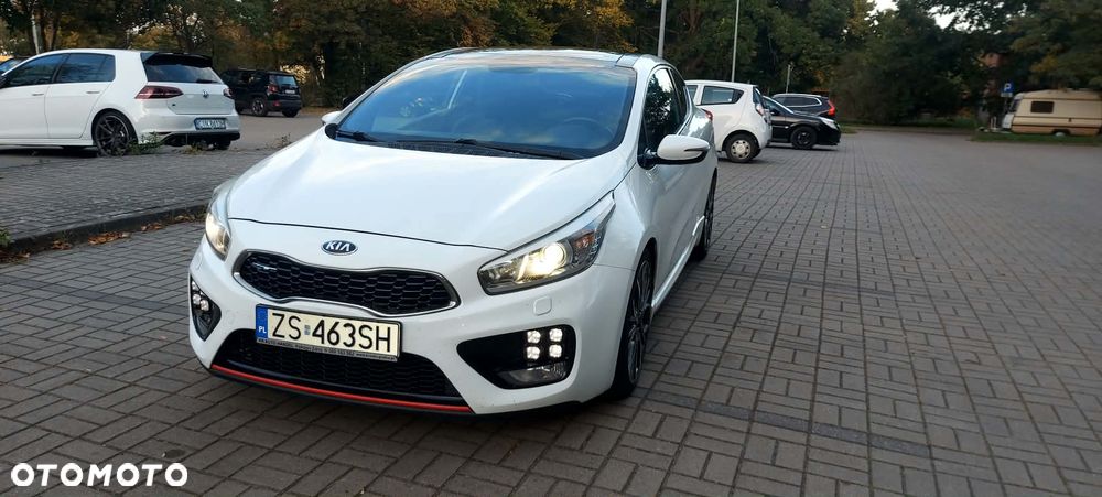 Kia Ceed 1.6 T-GDI GT XL - 2