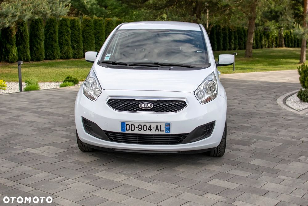 Kia Venga - 9