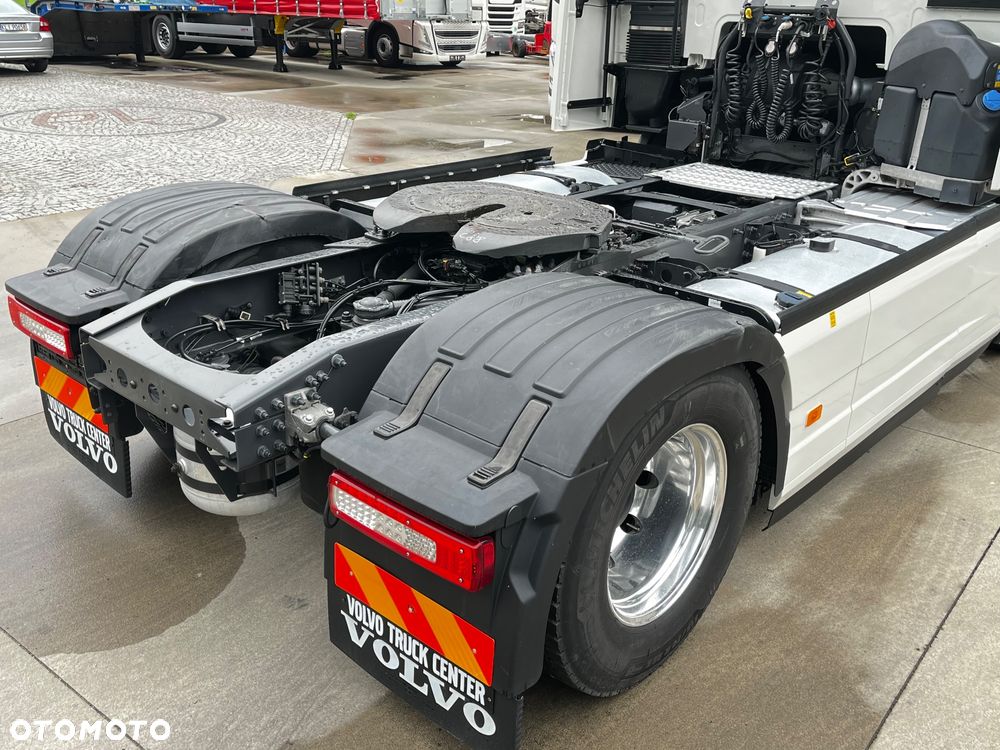 Volvo FH500 // 2024 // GLOBE XXL // ACC // LED // Jak nowy ! // Najem // - 9