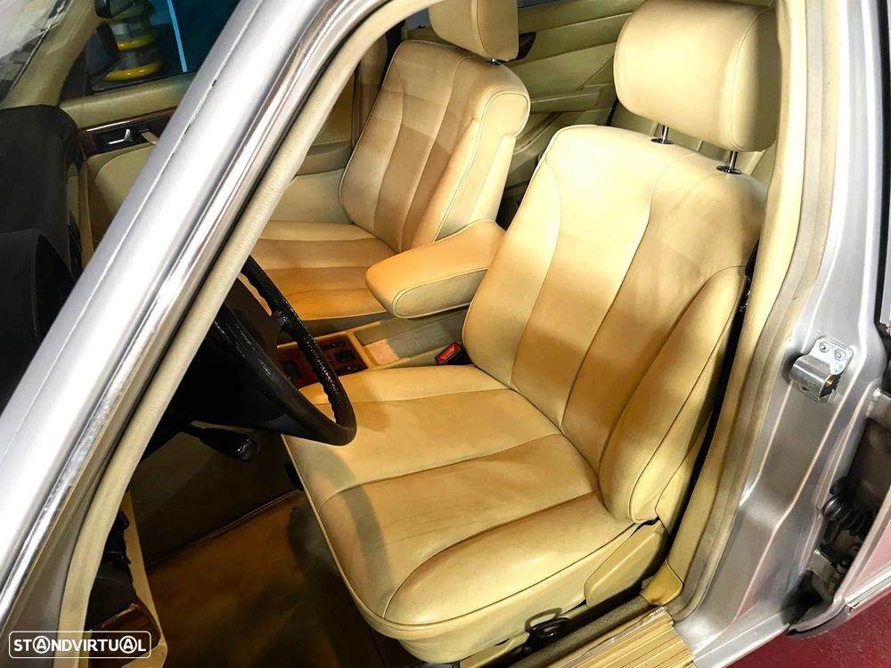 Mercedes-Benz 500 - 11