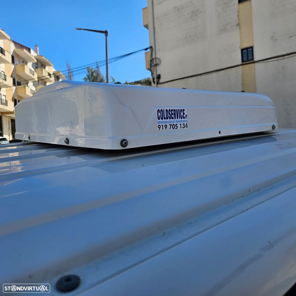 VW Transporter frio garagem - 29