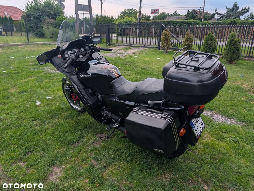Kawasaki GTR - 8