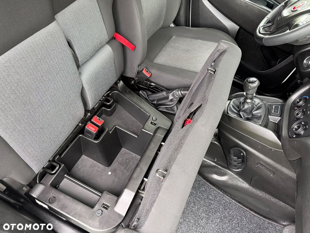 Fiat Doblo - 15