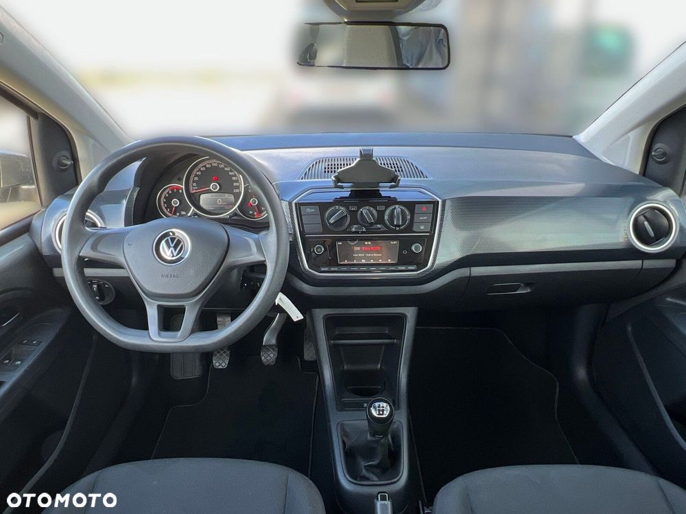 Volkswagen up! 1.0 move - 10