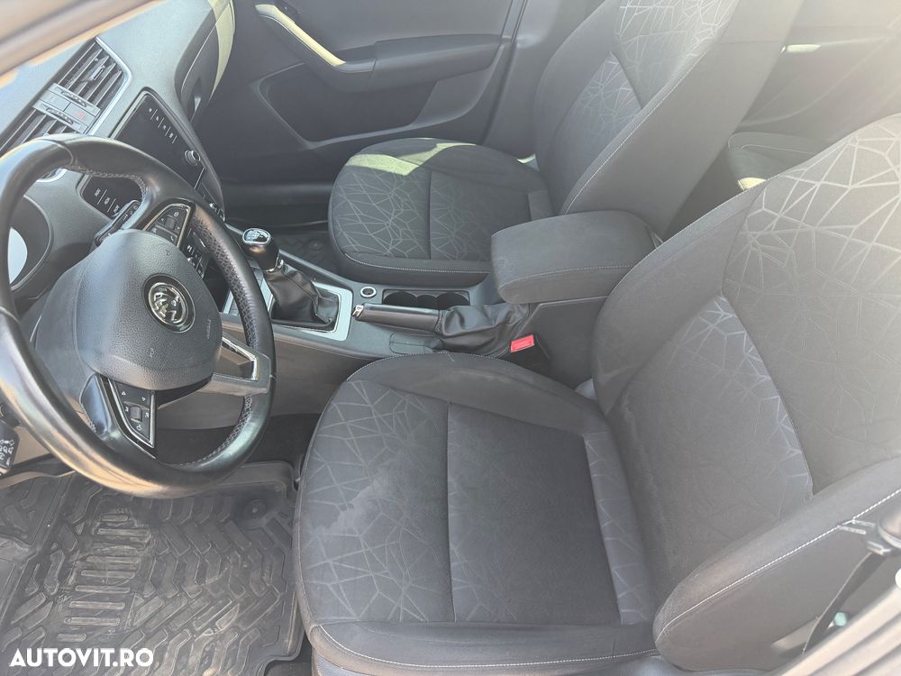 Skoda Octavia 1.6 TDI Clever - 12