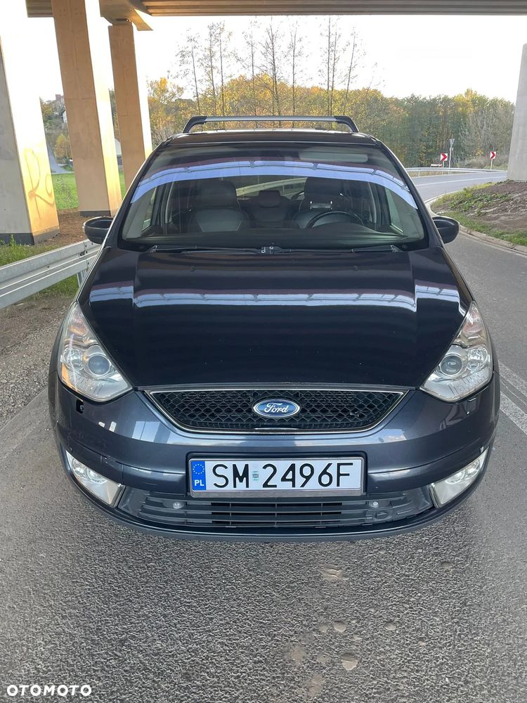 Ford Galaxy 2.0 Ghia - 2