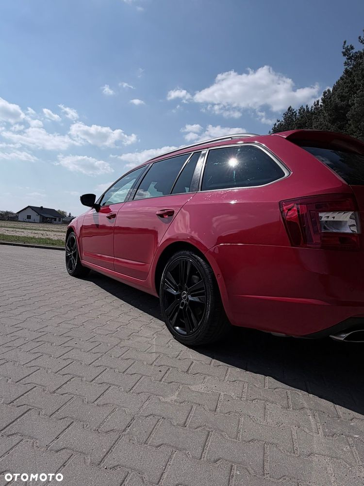 Skoda Octavia 2.0 TSI (Green tec) DSG RS - 7