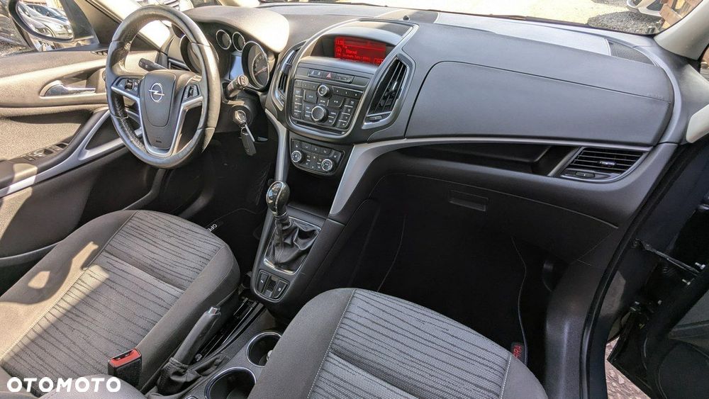 Opel Zafira - 18