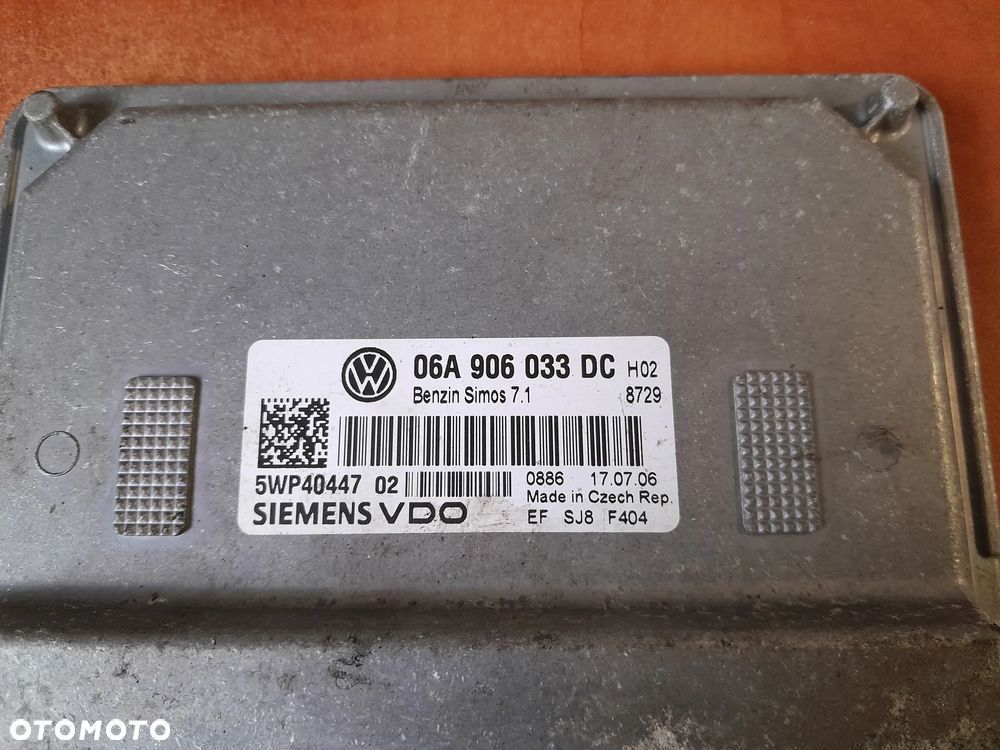 Sterownik silnika VW Golf V Plus 04-08r. 1.6 8v 102KM 06A906033DC - 2