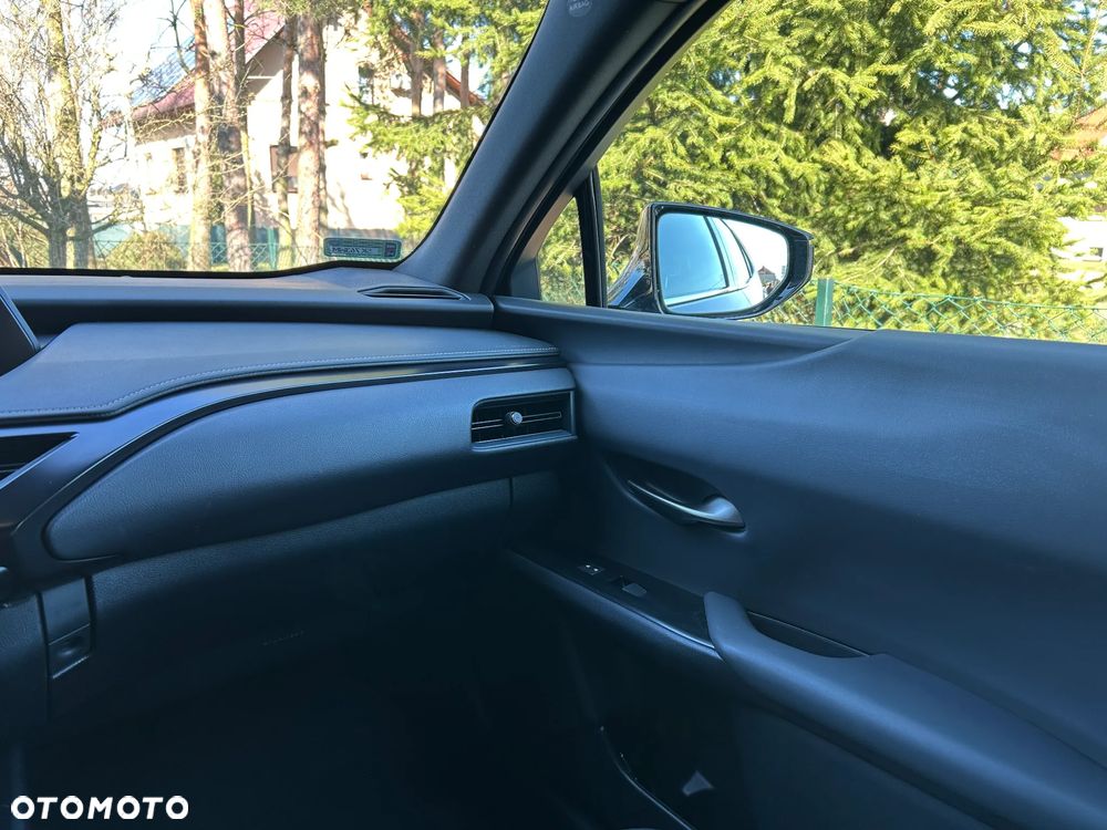 Lexus UX 250h GPF F Impression 2WD - 12