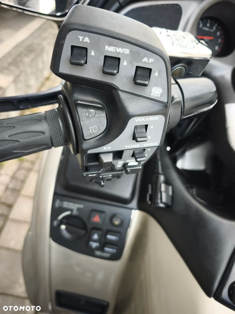 Honda GL - 18