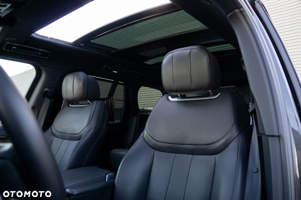 Land Rover Range Rover 4.4 V8 P535 Autobiography - 13