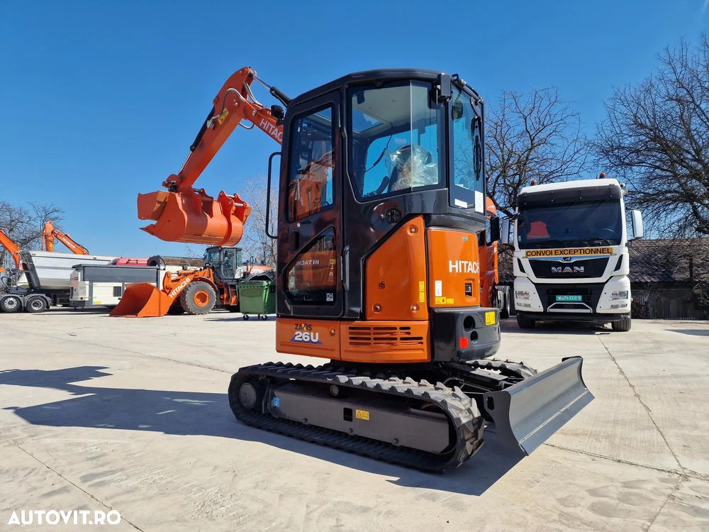 Hitachi 2,8t, PROTMOTIE-CUPLA RAPIDA+3 cupe, ZX26U-6, 2025, Instalatia picon, Grantie 2 ani, Posibilitate leasing 5 ani-PROMOTIE 36.500 EUR+Tva - 24