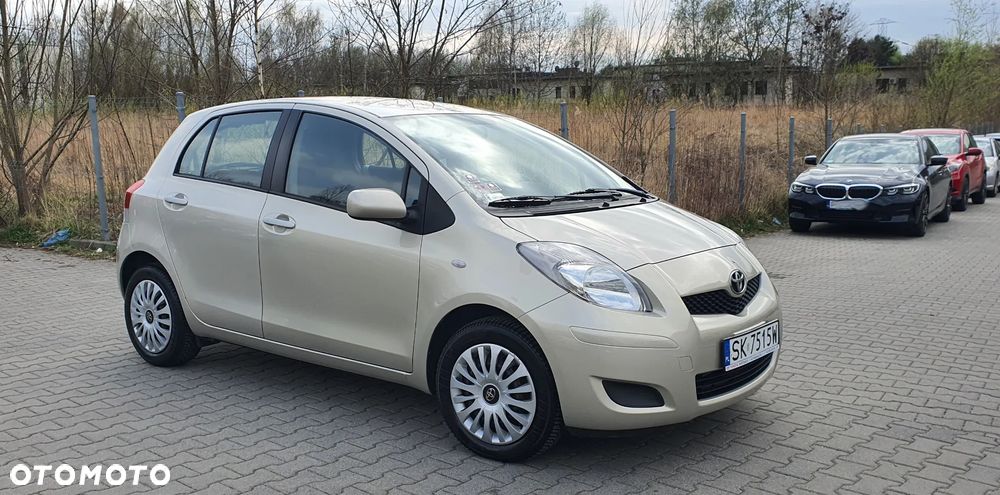 Toyota Yaris 1.33 Luna - 2