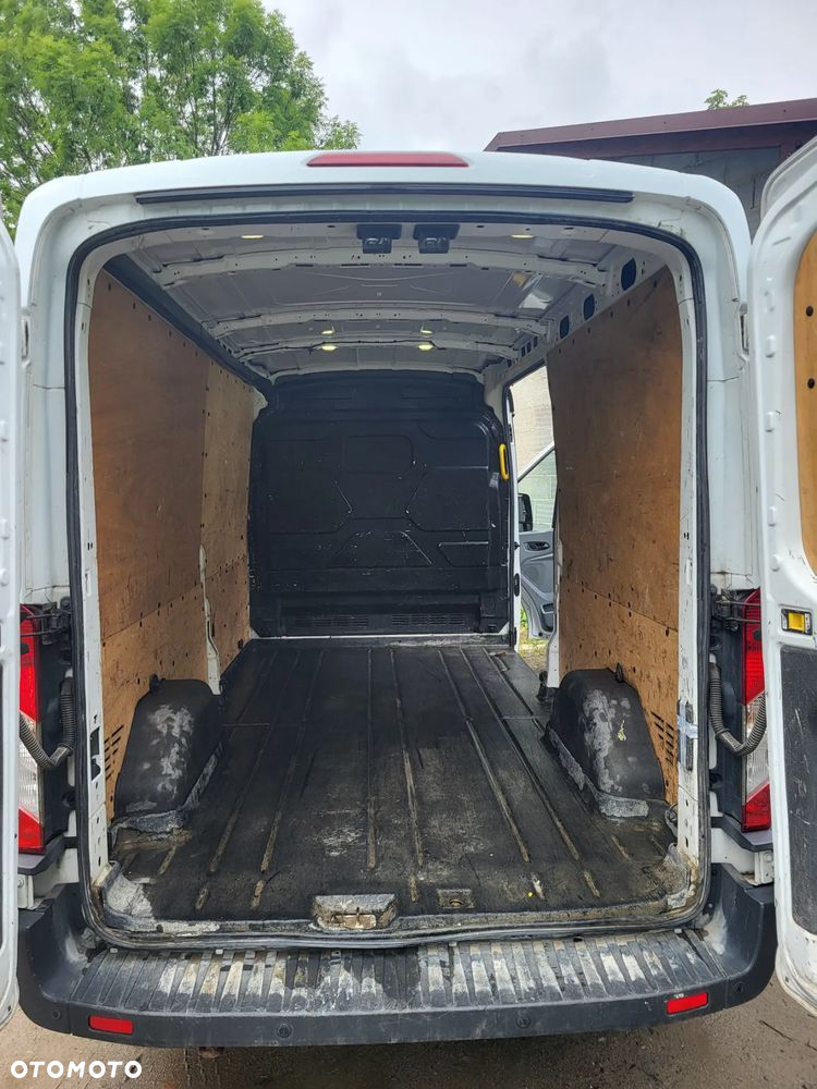 Ford Transit - 7