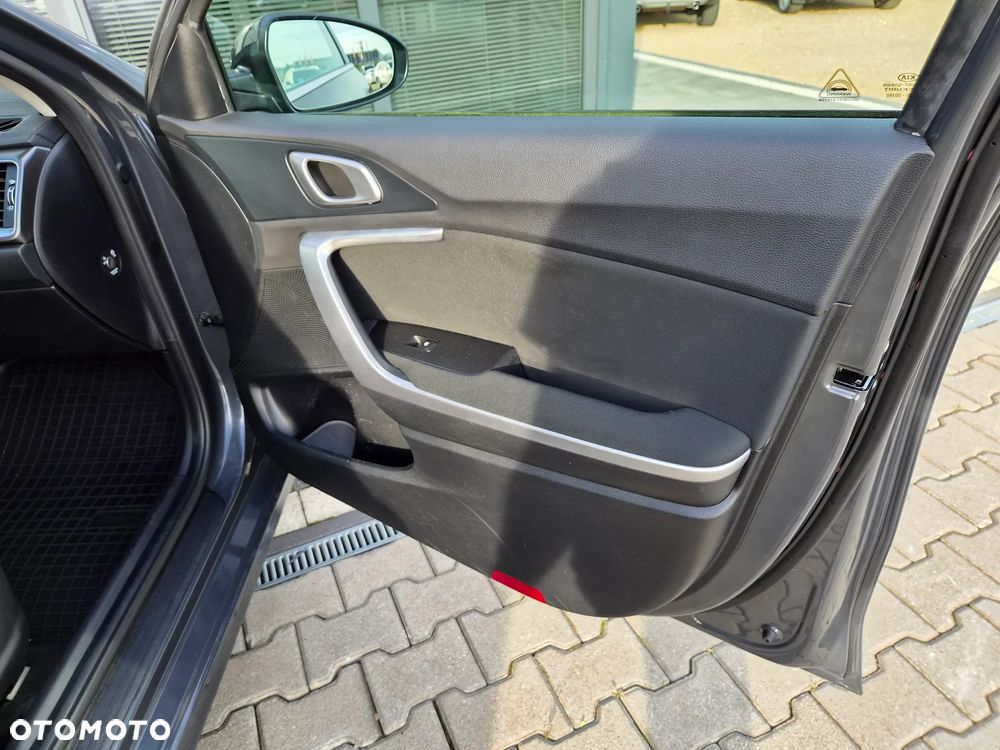 Kia Ceed 1.4 T-GDI L Business Line - 35