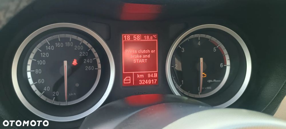 Alfa Romeo 159 - 8